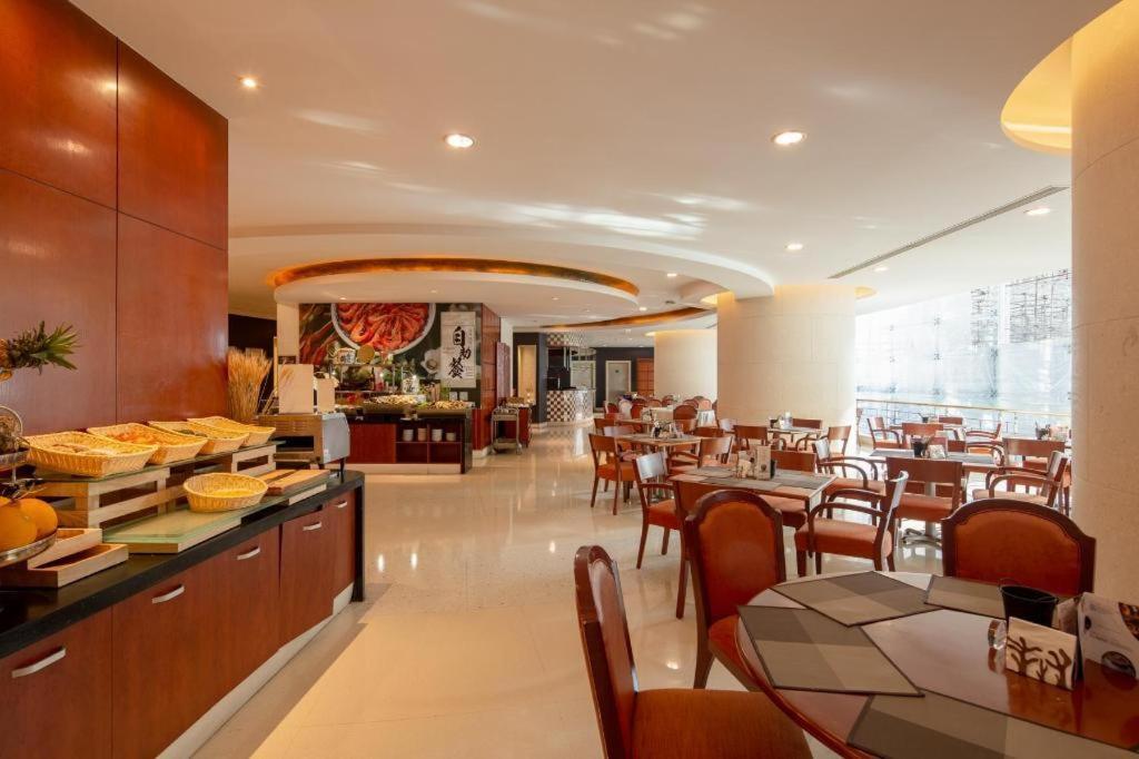 Kai Wah Plaza International Hotel Кунмин Екстериор снимка