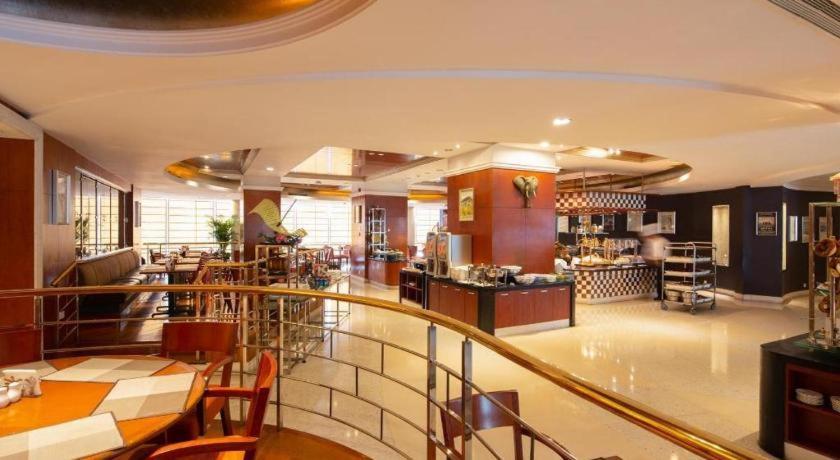 Kai Wah Plaza International Hotel Кунмин Екстериор снимка
