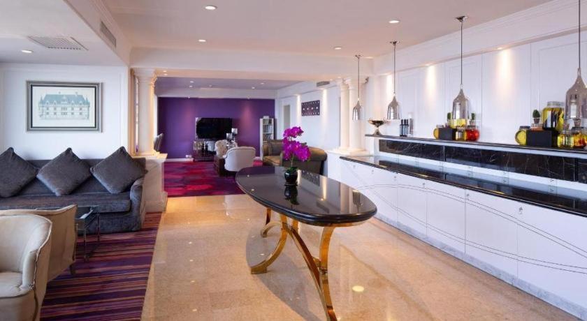 Kai Wah Plaza International Hotel Кунмин Екстериор снимка